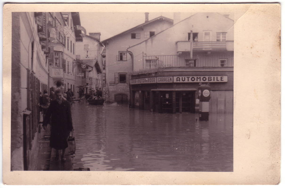 Hochwasser Margreitner Platz Schwaz